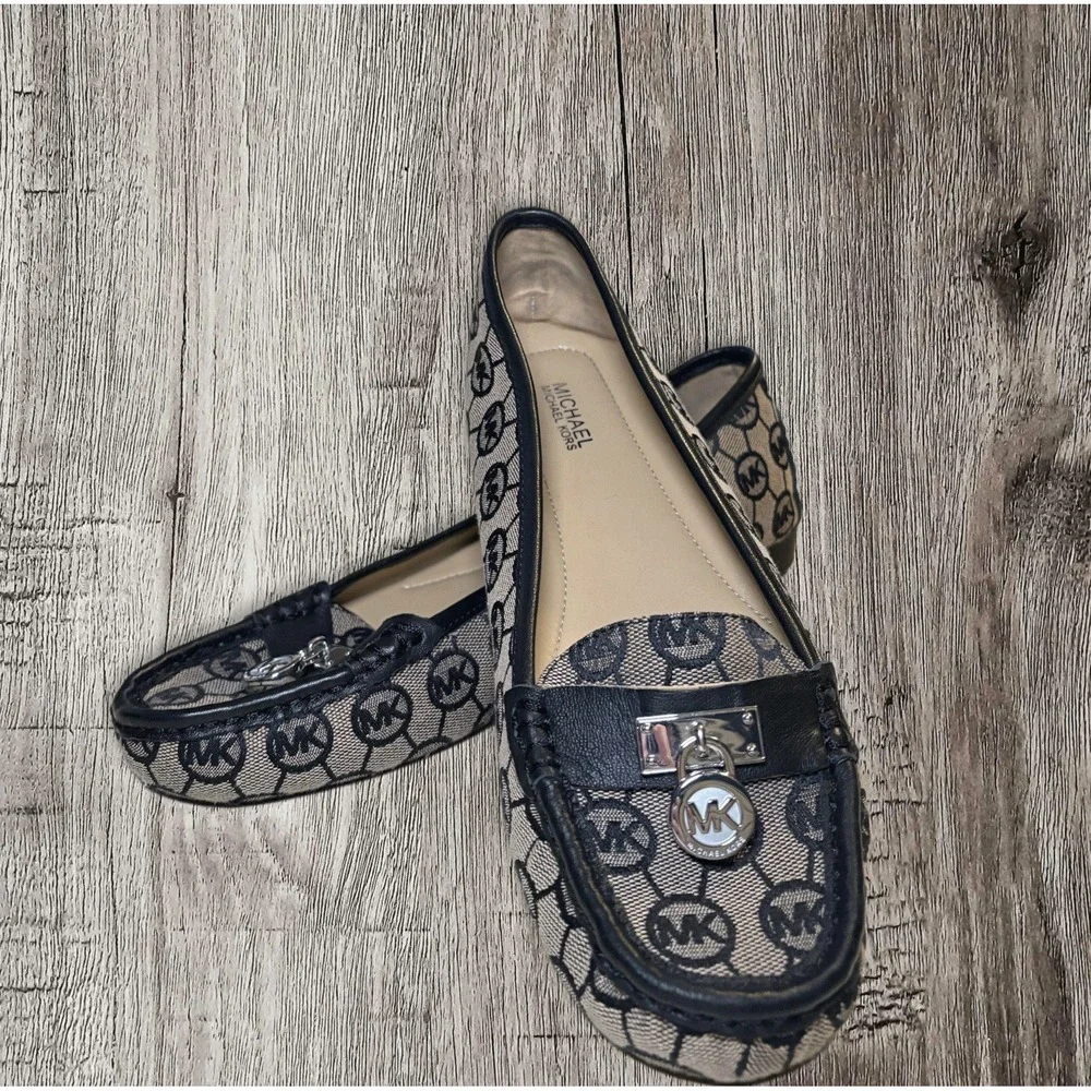 Michael Kors Loafer Shoes Womens Size 9 M Two Tone Brown MK Logo Slip On